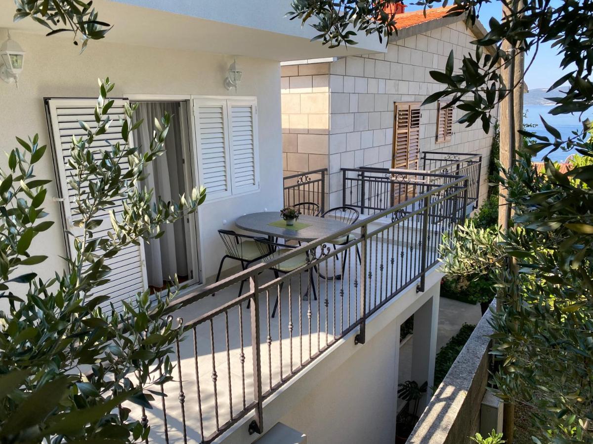 Dejan Apartman Brela Kültér fotó